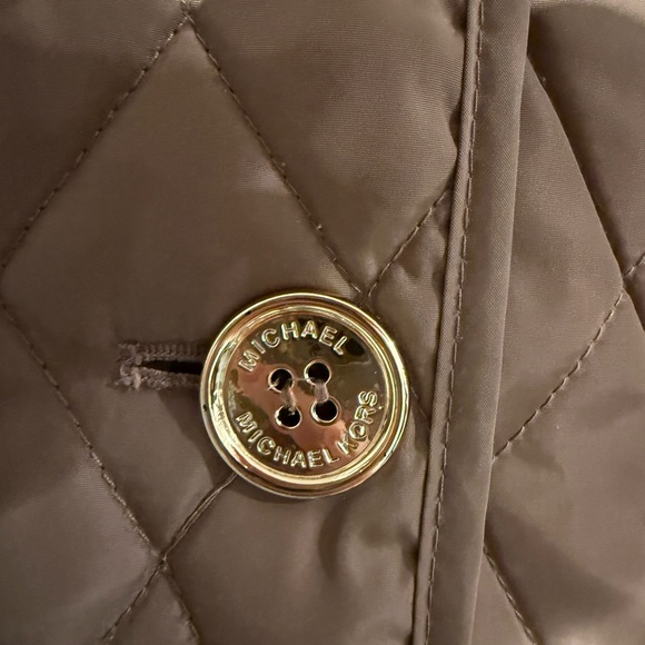 Michael Kors Tan Quilted Women's Puffer Jacket - Picture 7 of 13